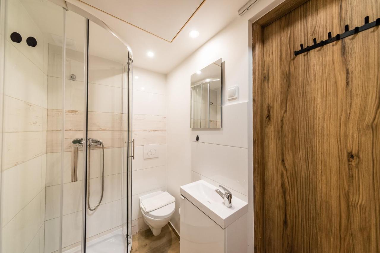 Micro Apartments 2,5 Qm - Najmniejsze Apartamenty Swiata 2,5 Mkw Cracovia Esterno foto