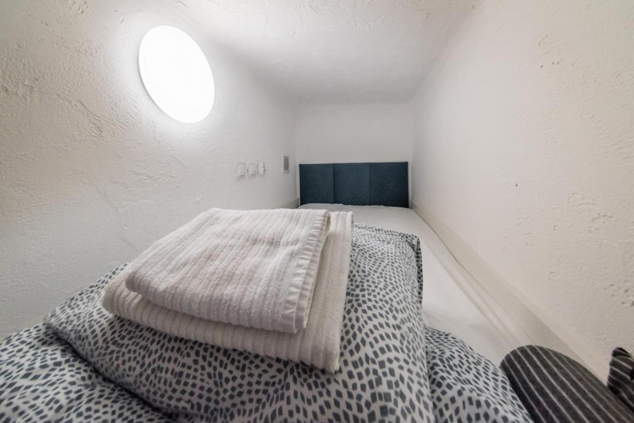 Micro Apartments 2,5 Qm - Najmniejsze Apartamenty Swiata 2,5 Mkw Cracovia Esterno foto