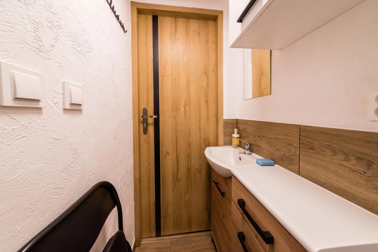 Micro Apartments 2,5 Qm - Najmniejsze Apartamenty Swiata 2,5 Mkw Cracovia Esterno foto